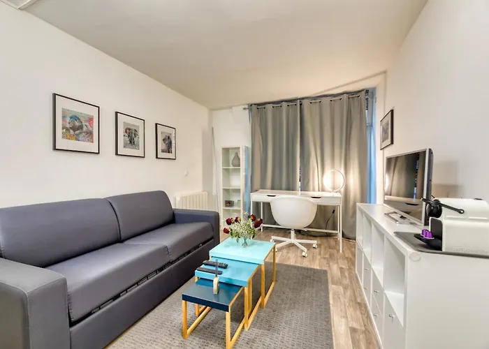 Le Nicholson Votre Proche Cathedrale !